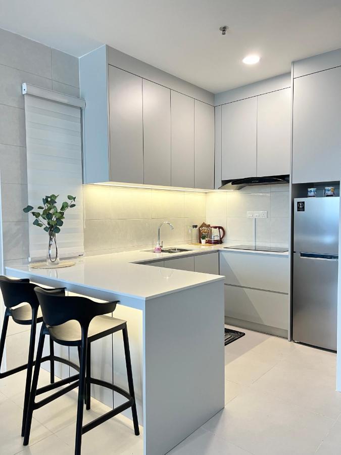 Rayyan Condominium @ Metrocity Square Кучинг Экстерьер фото